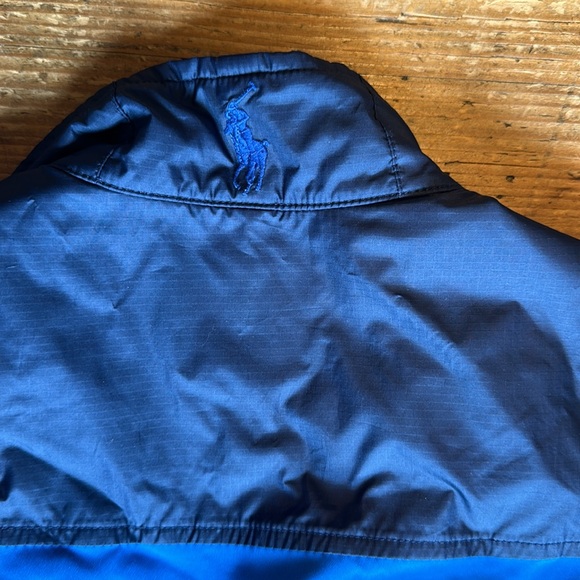 Two Toned Blue Polo Ralph Lauren Men’s Golf Vest (small) - Picture 3 of 4